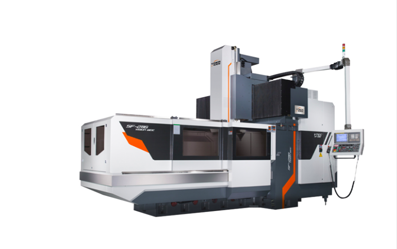 Torno CNC industrial en operación en planta EDRA